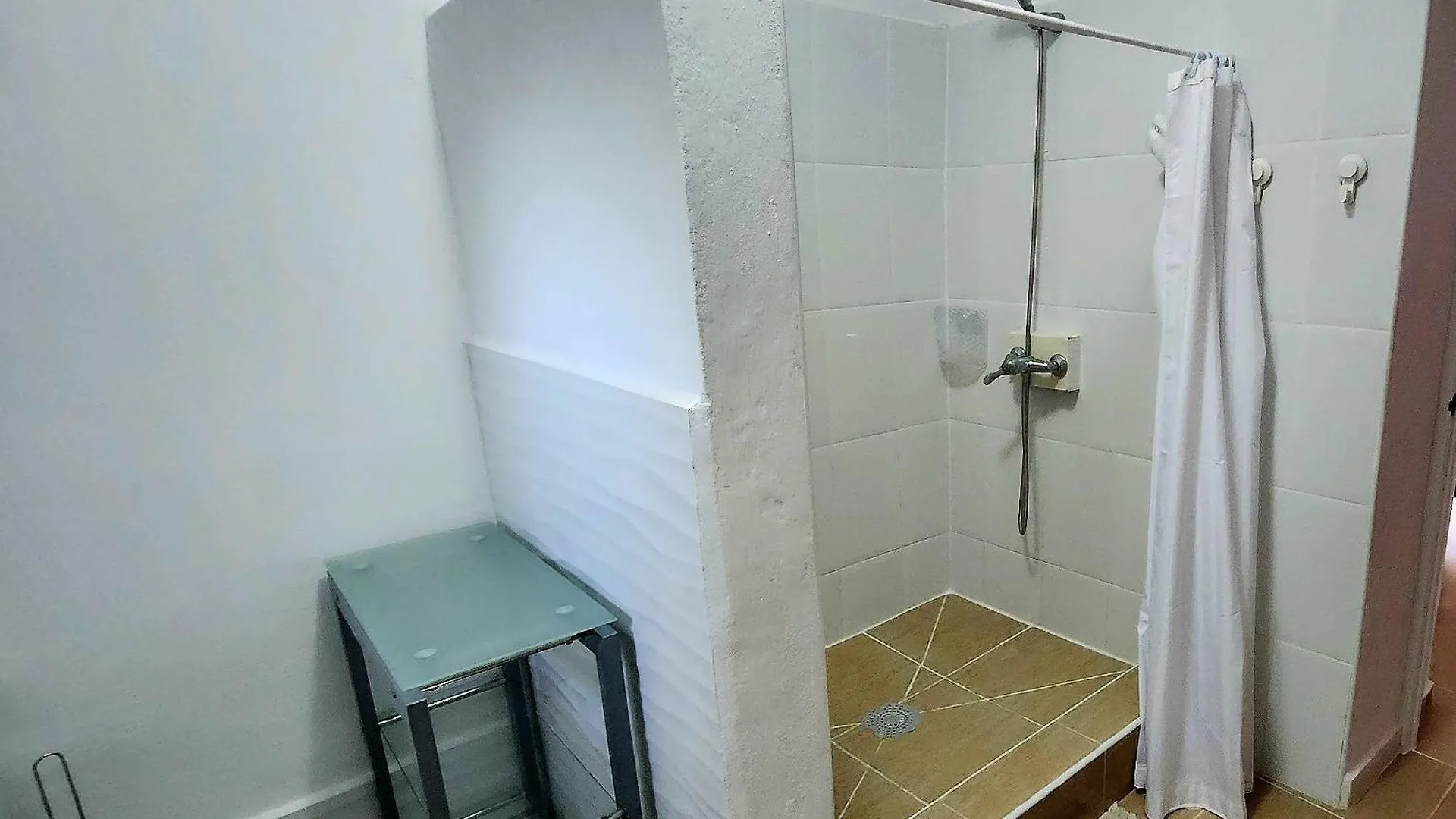 Casita-2Guests-Pool-Patio-Bbq-Parking-Fireplace Huercal-Overa Spain